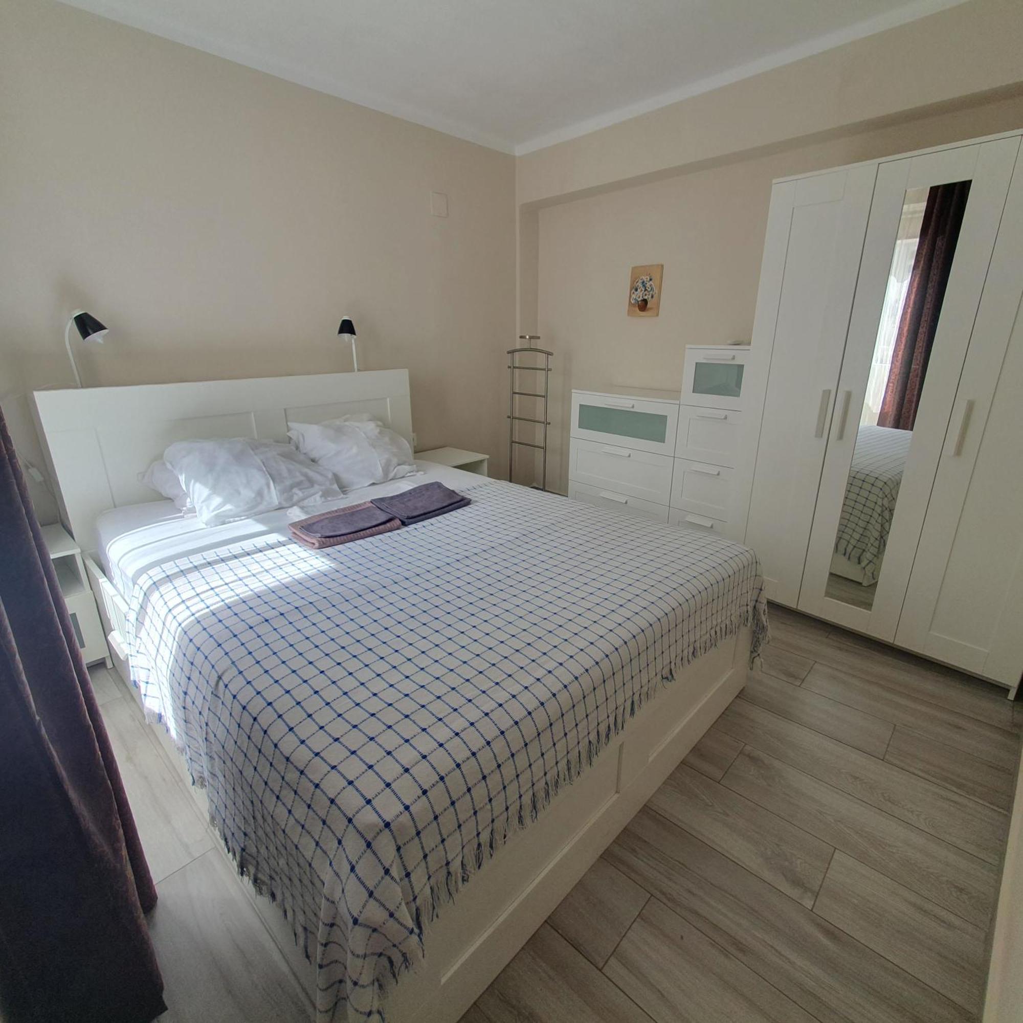 Apartamento Luminoso Y Acogedor Con Vista Al Mar Кульера Экстерьер фото